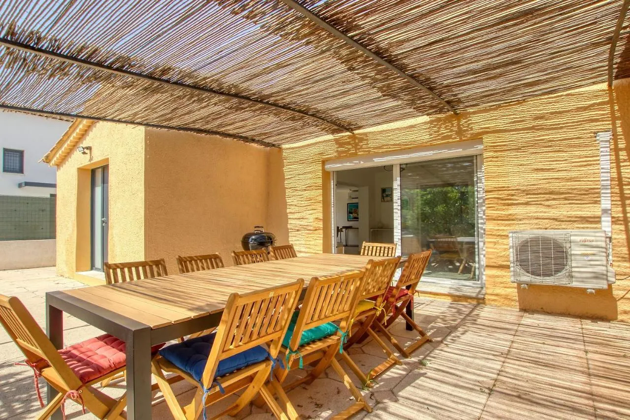 Holiday home Villa Coquelicot - Maison Climatisee Avec Piscine Six-Fours-les-Plages France