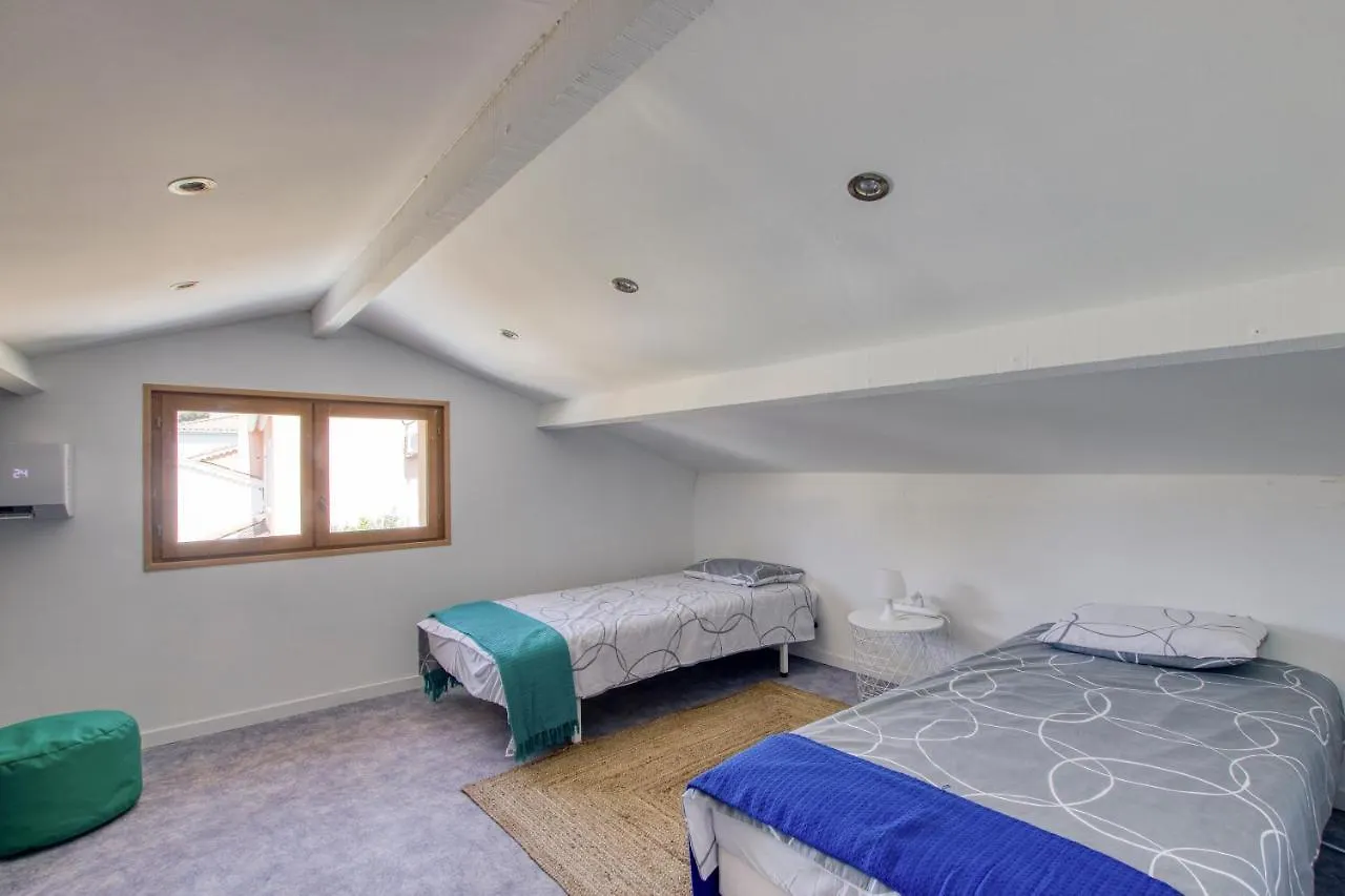 Holiday home Villa Coquelicot - Maison Climatisee Avec Piscine Six-Fours-les-Plages France