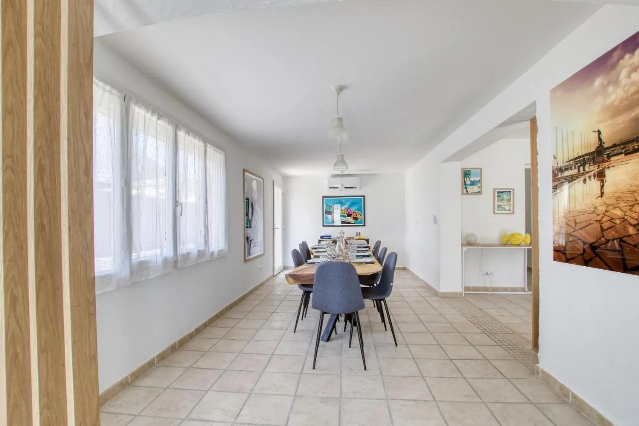 Holiday home Villa Coquelicot - Maison Climatisee Avec Piscine Six-Fours-les-Plages
